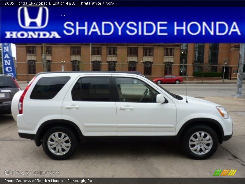 Taffeta White / Ivory 2005 Honda CR-V Special Edition 4WD