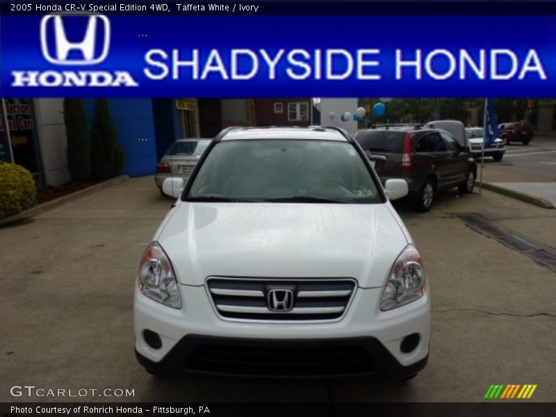 Taffeta White / Ivory 2005 Honda CR-V Special Edition 4WD