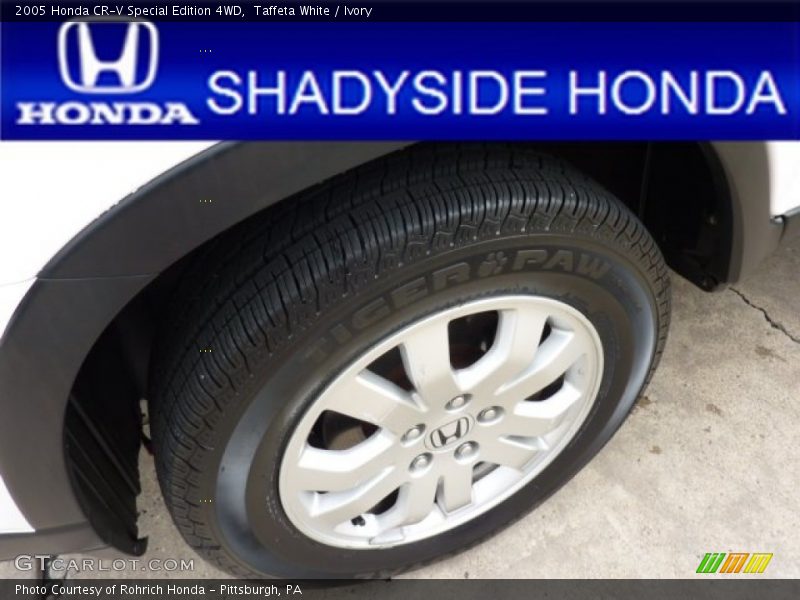 Taffeta White / Ivory 2005 Honda CR-V Special Edition 4WD