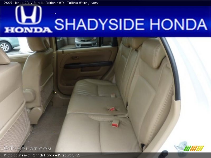 Taffeta White / Ivory 2005 Honda CR-V Special Edition 4WD