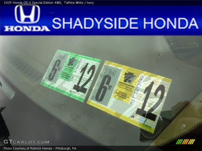 Taffeta White / Ivory 2005 Honda CR-V Special Edition 4WD