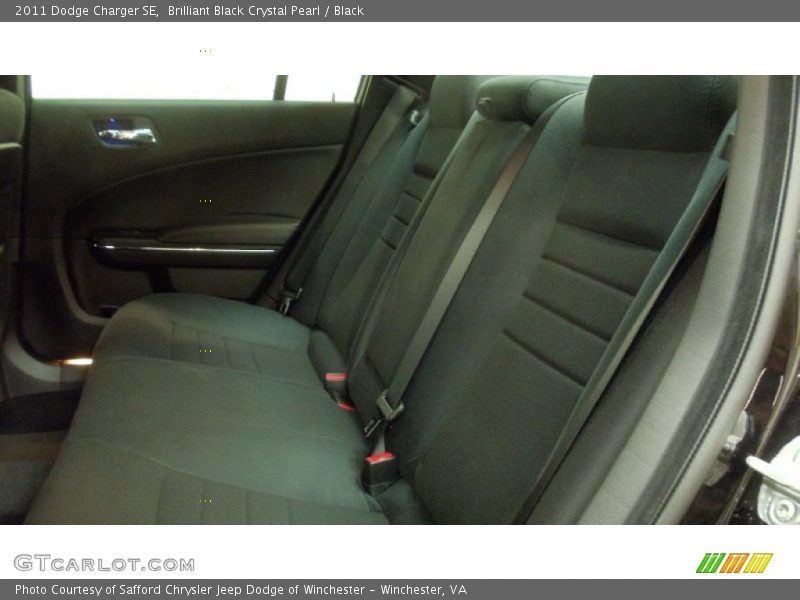 Brilliant Black Crystal Pearl / Black 2011 Dodge Charger SE