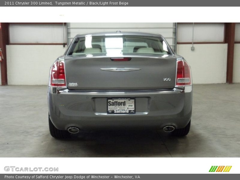 Tungsten Metallic / Black/Light Frost Beige 2011 Chrysler 300 Limited