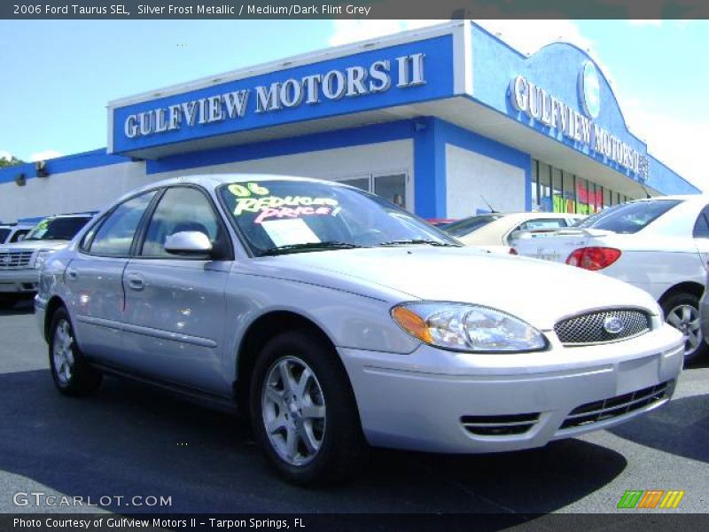 Silver Frost Metallic / Medium/Dark Flint Grey 2006 Ford Taurus SEL