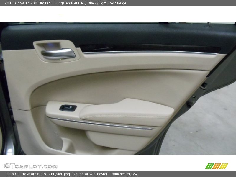 Tungsten Metallic / Black/Light Frost Beige 2011 Chrysler 300 Limited