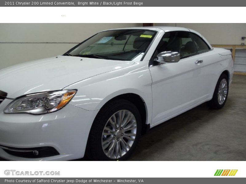 Bright White / Black/Light Frost Beige 2011 Chrysler 200 Limited Convertible