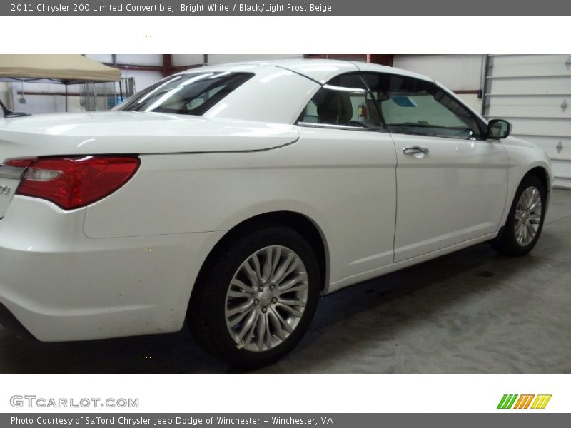 Bright White / Black/Light Frost Beige 2011 Chrysler 200 Limited Convertible