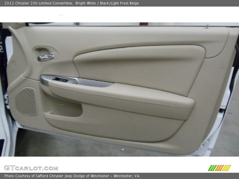 Bright White / Black/Light Frost Beige 2011 Chrysler 200 Limited Convertible
