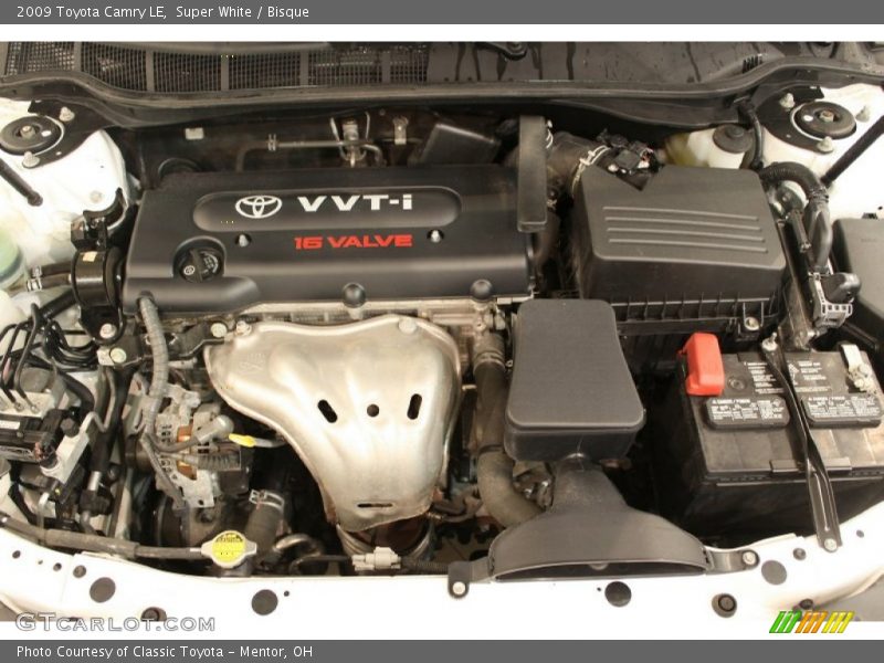 Super White / Bisque 2009 Toyota Camry LE