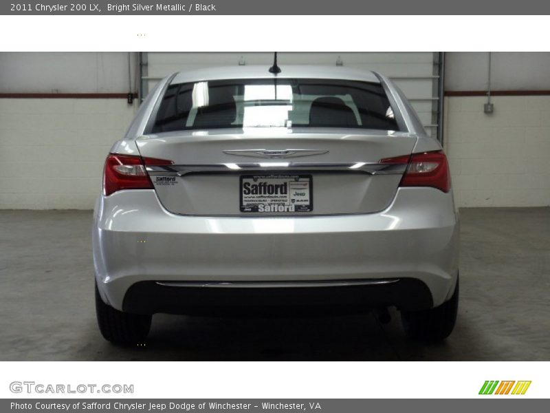 Bright Silver Metallic / Black 2011 Chrysler 200 LX