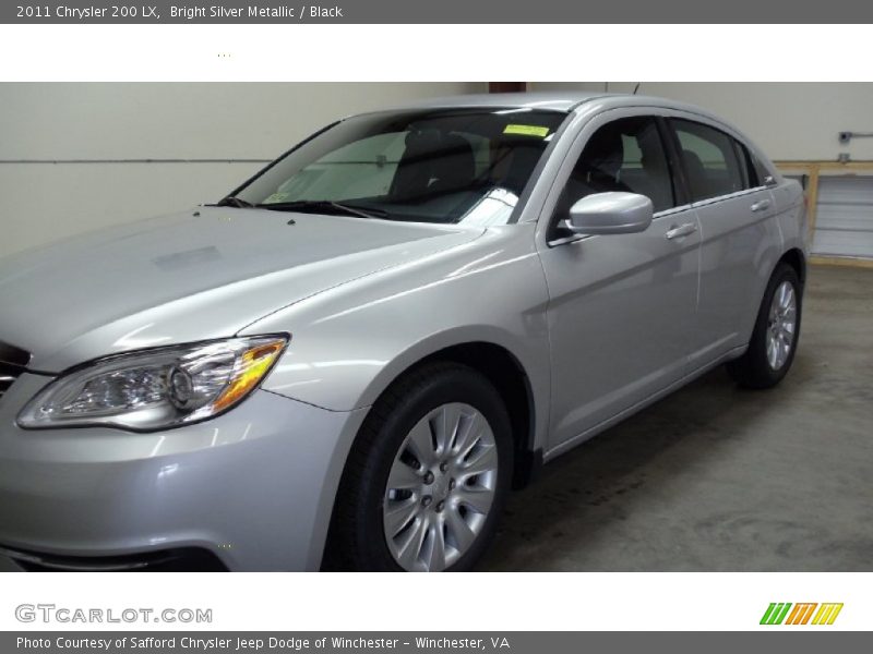 Bright Silver Metallic / Black 2011 Chrysler 200 LX