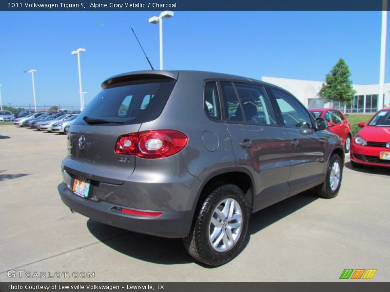 Alpine Gray Metallic / Charcoal 2011 Volkswagen Tiguan S