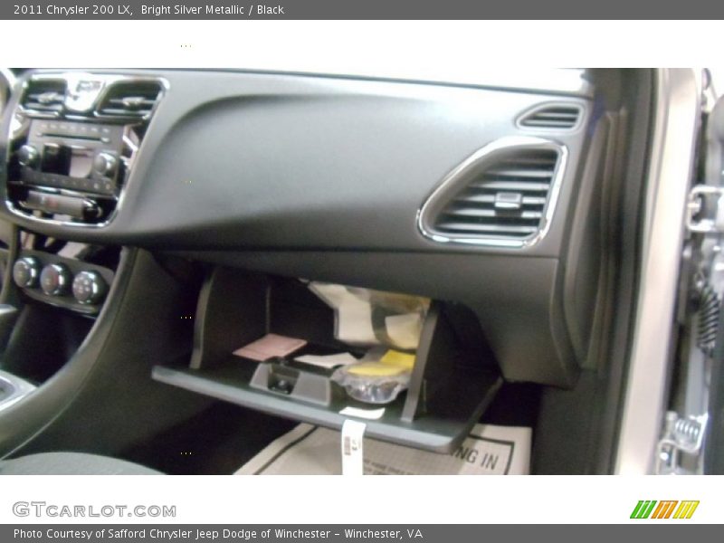 Bright Silver Metallic / Black 2011 Chrysler 200 LX