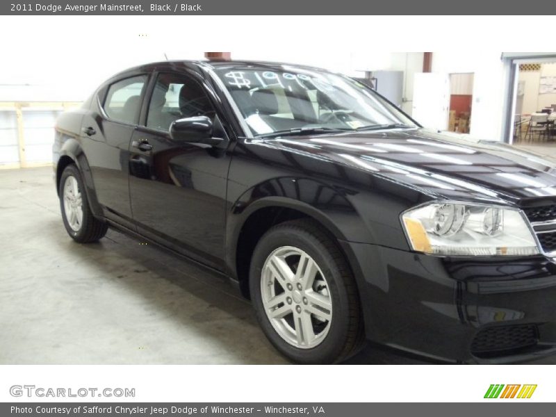 Black / Black 2011 Dodge Avenger Mainstreet