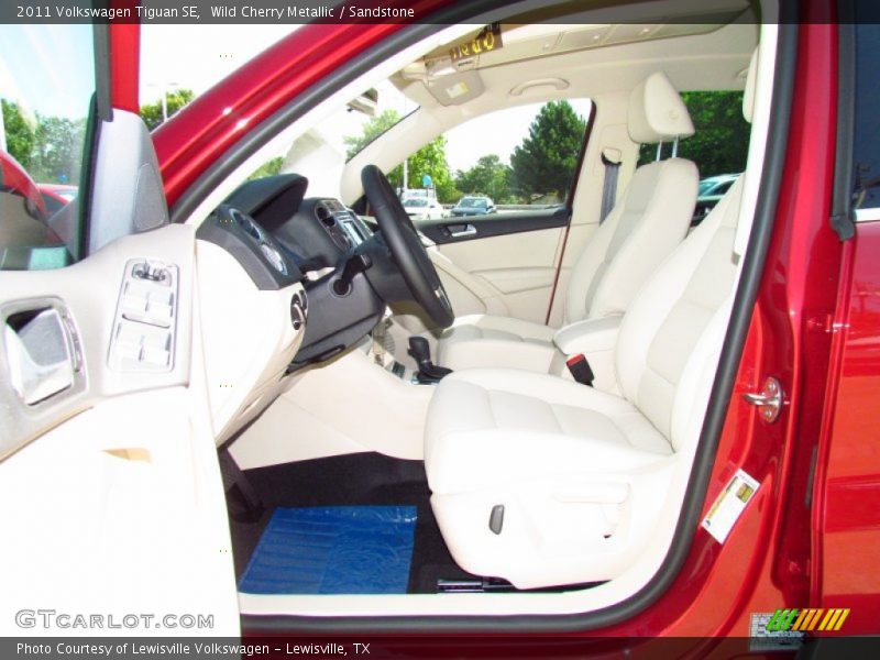 Wild Cherry Metallic / Sandstone 2011 Volkswagen Tiguan SE