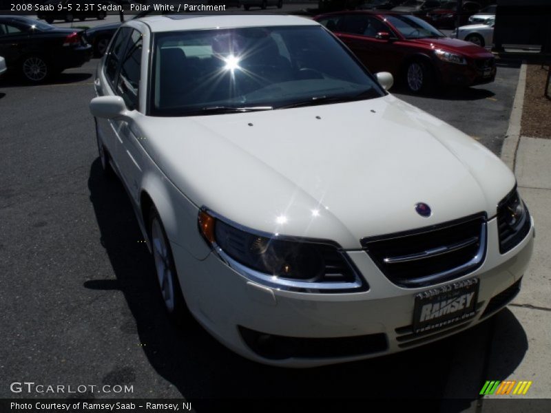Polar White / Parchment 2008 Saab 9-5 2.3T Sedan