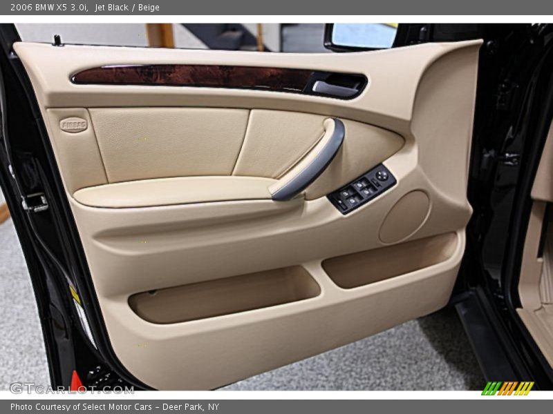Jet Black / Beige 2006 BMW X5 3.0i