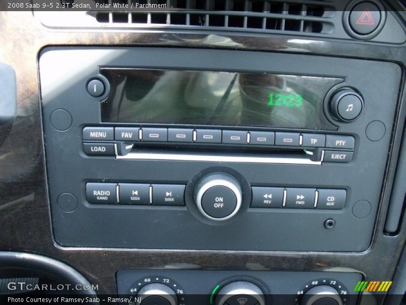 Polar White / Parchment 2008 Saab 9-5 2.3T Sedan