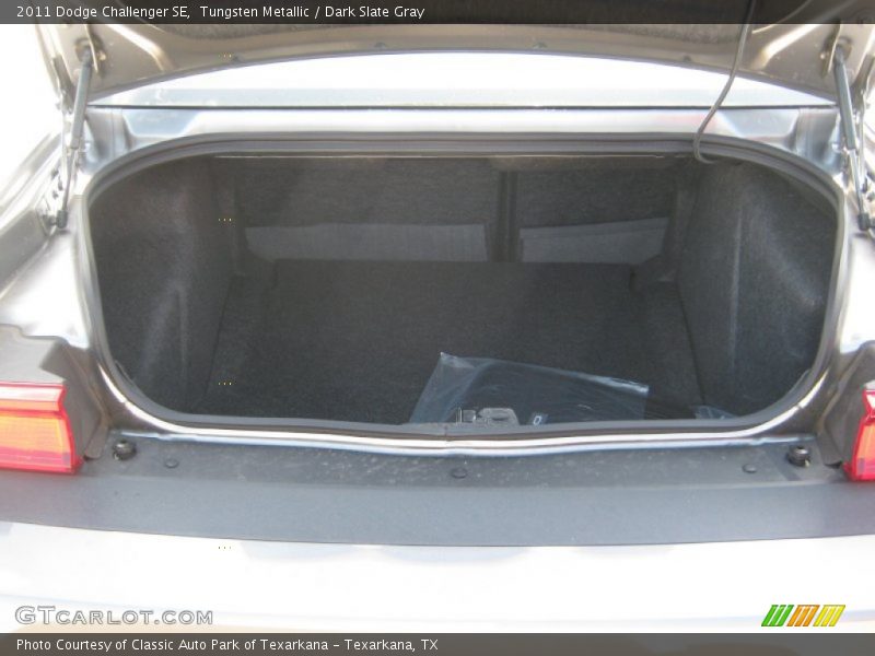 Tungsten Metallic / Dark Slate Gray 2011 Dodge Challenger SE