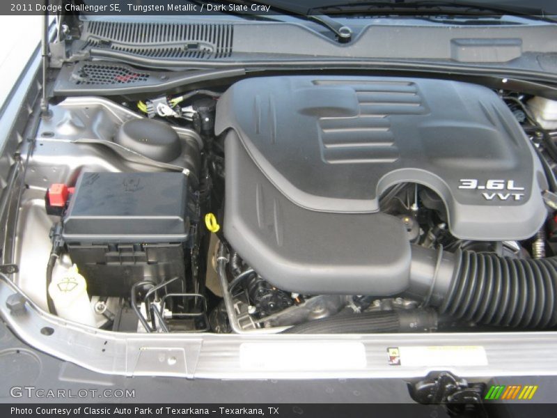 Tungsten Metallic / Dark Slate Gray 2011 Dodge Challenger SE