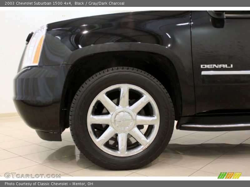 Black / Gray/Dark Charcoal 2003 Chevrolet Suburban 1500 4x4