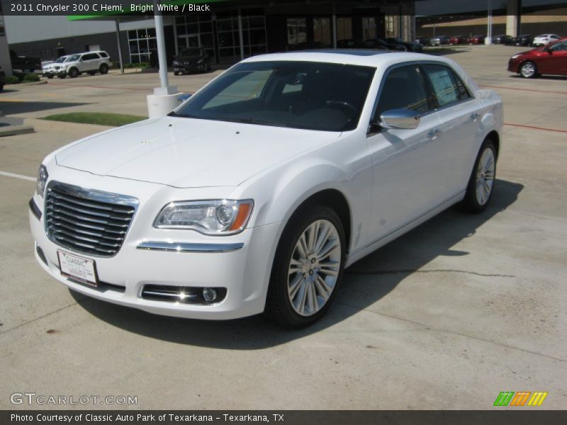 Front 3/4 View of 2011 300 C Hemi