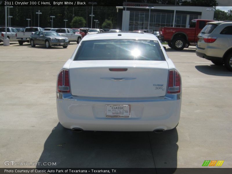 Bright White / Black 2011 Chrysler 300 C Hemi