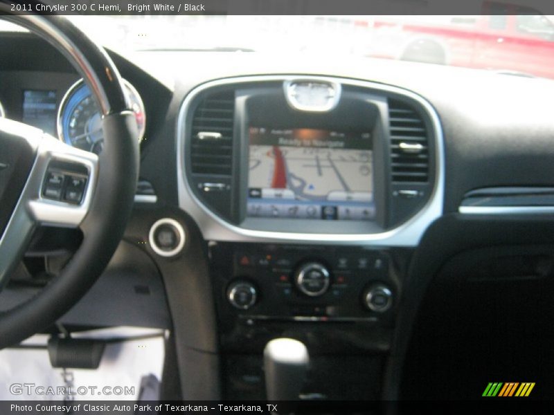 Bright White / Black 2011 Chrysler 300 C Hemi