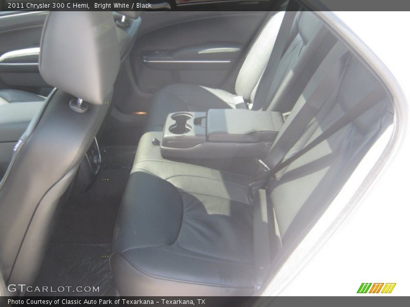 Bright White / Black 2011 Chrysler 300 C Hemi