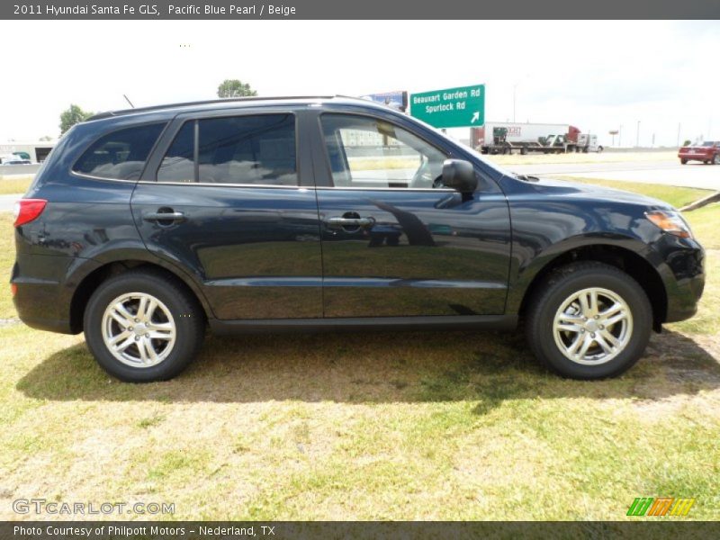 Pacific Blue Pearl / Beige 2011 Hyundai Santa Fe GLS
