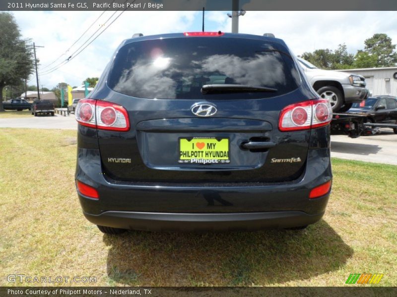 Pacific Blue Pearl / Beige 2011 Hyundai Santa Fe GLS