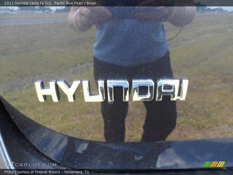Pacific Blue Pearl / Beige 2011 Hyundai Santa Fe GLS