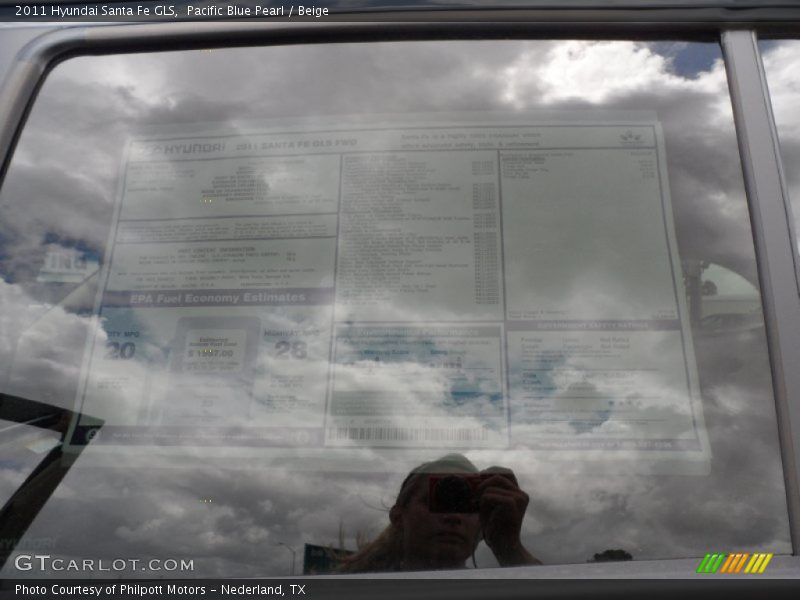 Pacific Blue Pearl / Beige 2011 Hyundai Santa Fe GLS