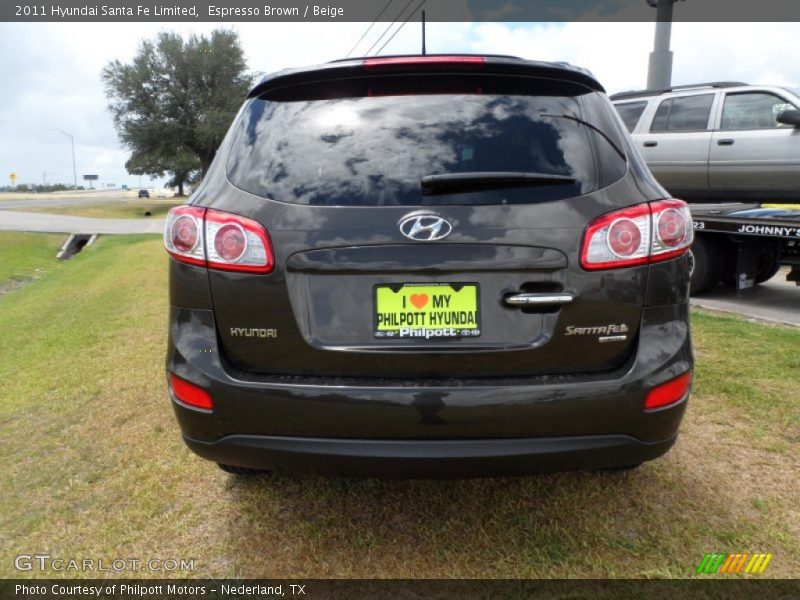 Espresso Brown / Beige 2011 Hyundai Santa Fe Limited
