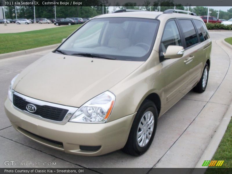 Cashmere Beige / Beige 2011 Kia Sedona LX