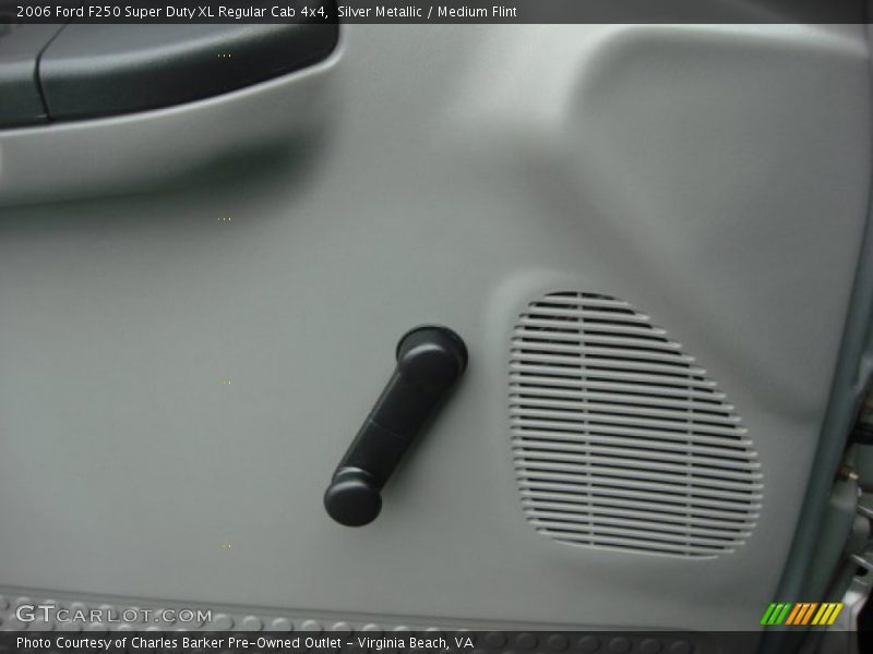 Controls of 2006 F250 Super Duty XL Regular Cab 4x4