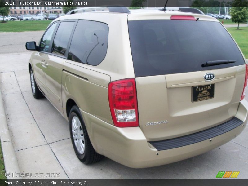 Cashmere Beige / Beige 2011 Kia Sedona LX