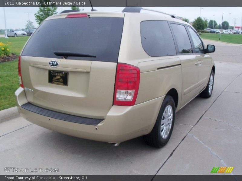 Cashmere Beige / Beige 2011 Kia Sedona LX