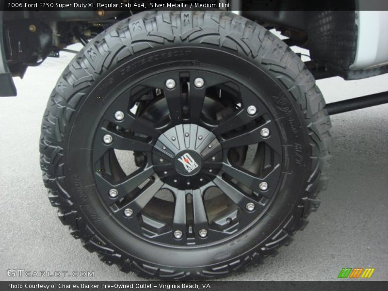 Custom Wheels of 2006 F250 Super Duty XL Regular Cab 4x4