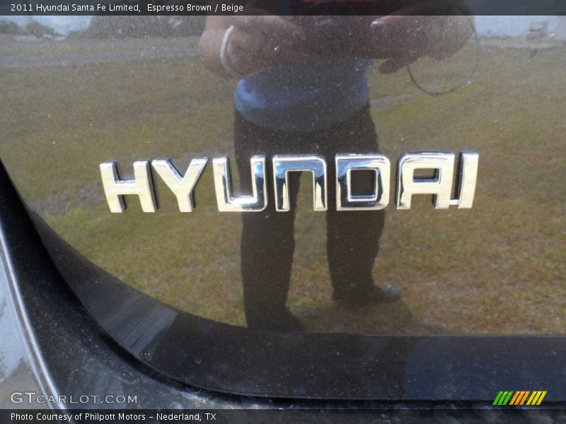 Espresso Brown / Beige 2011 Hyundai Santa Fe Limited