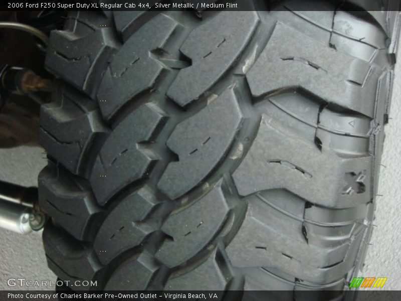 Silver Metallic / Medium Flint 2006 Ford F250 Super Duty XL Regular Cab 4x4