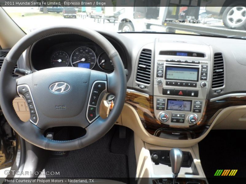 Dashboard of 2011 Santa Fe Limited