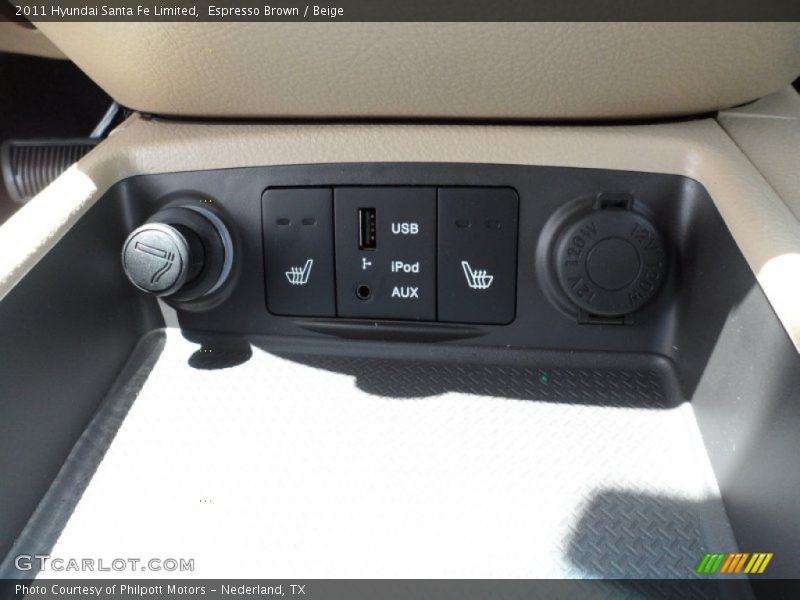 Controls of 2011 Santa Fe Limited