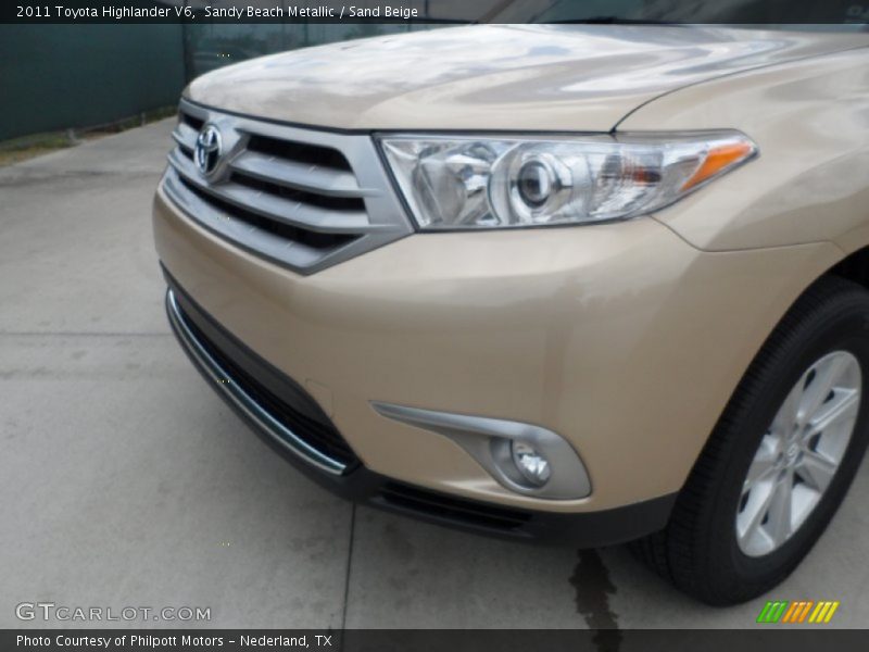 Sandy Beach Metallic / Sand Beige 2011 Toyota Highlander V6