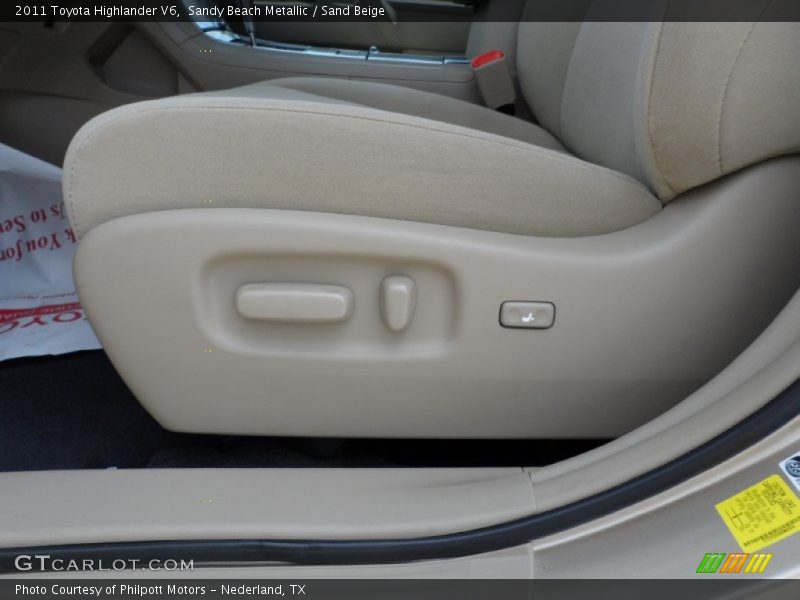Sandy Beach Metallic / Sand Beige 2011 Toyota Highlander V6