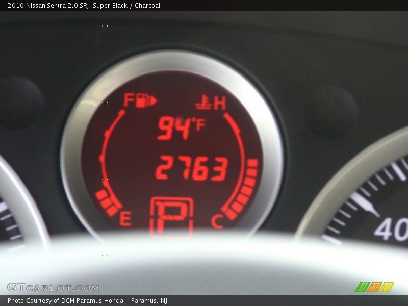 Super Black / Charcoal 2010 Nissan Sentra 2.0 SR