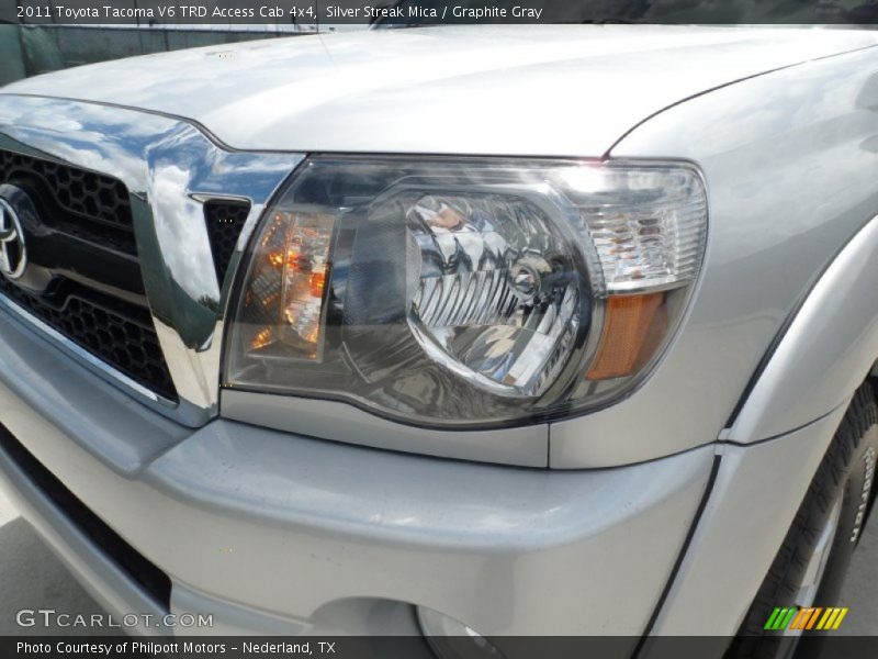 Silver Streak Mica / Graphite Gray 2011 Toyota Tacoma V6 TRD Access Cab 4x4