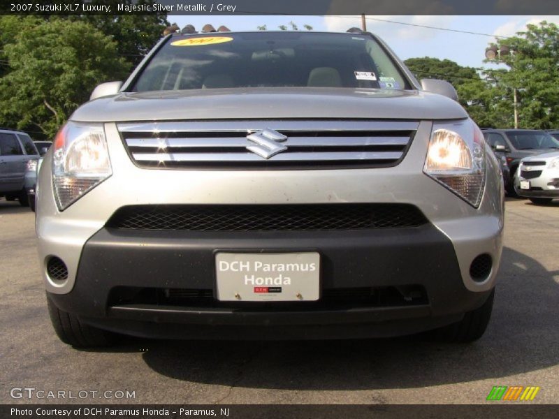 Majestic Silver Metallic / Grey 2007 Suzuki XL7 Luxury