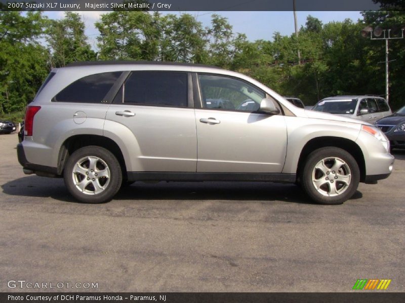 2007 XL7 Luxury Majestic Silver Metallic