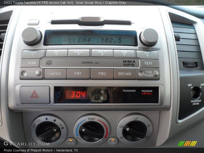 Silver Streak Mica / Graphite Gray 2011 Toyota Tacoma V6 TRD Access Cab 4x4